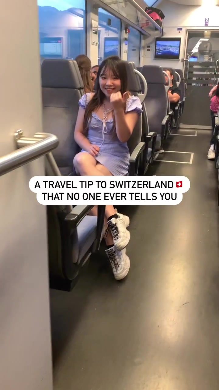 Best Seats for Seeing Brienzersee on Luzern-Interlaken Express